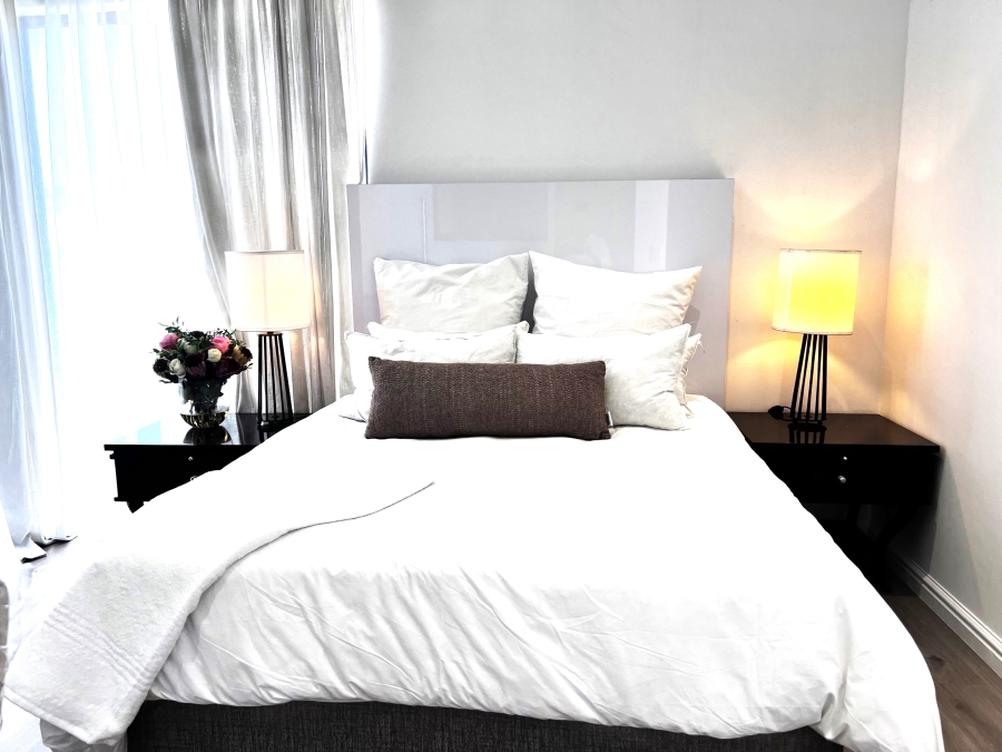 To Let 1 Bedroom Property for Rent in Sandown Western Cape